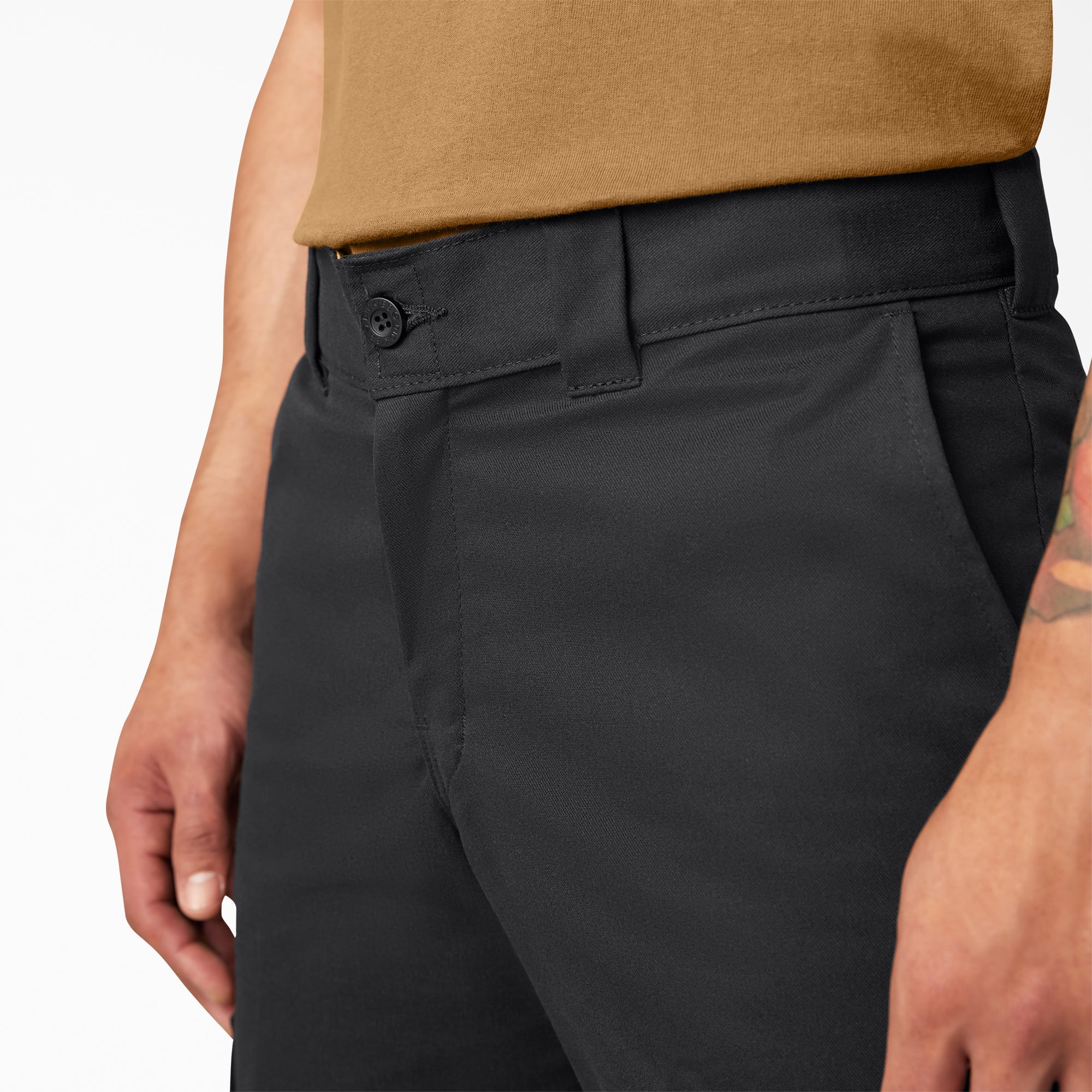 "FLEX Relaxed Fit Cargo Pants"