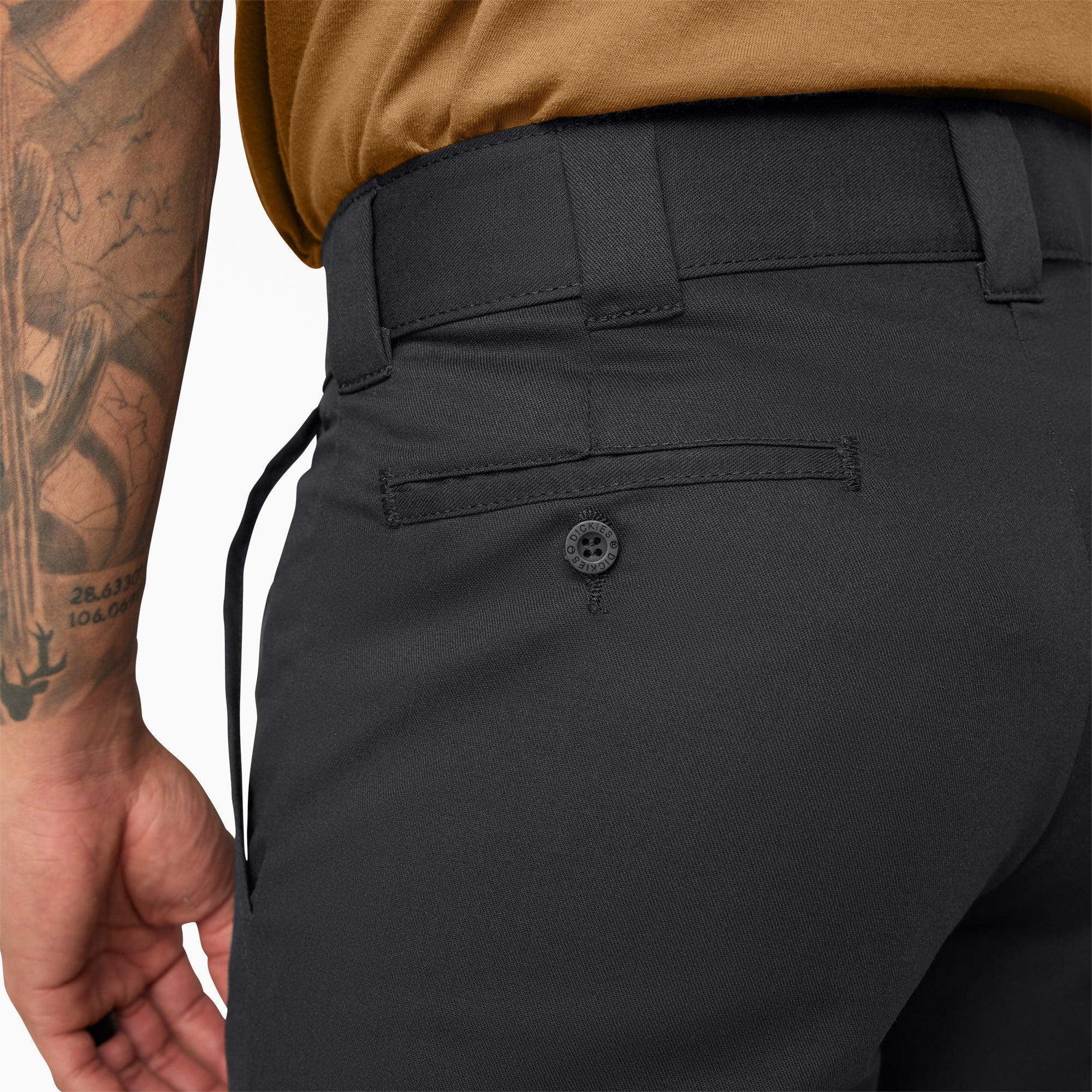 "FLEX Relaxed Fit Cargo Pants"