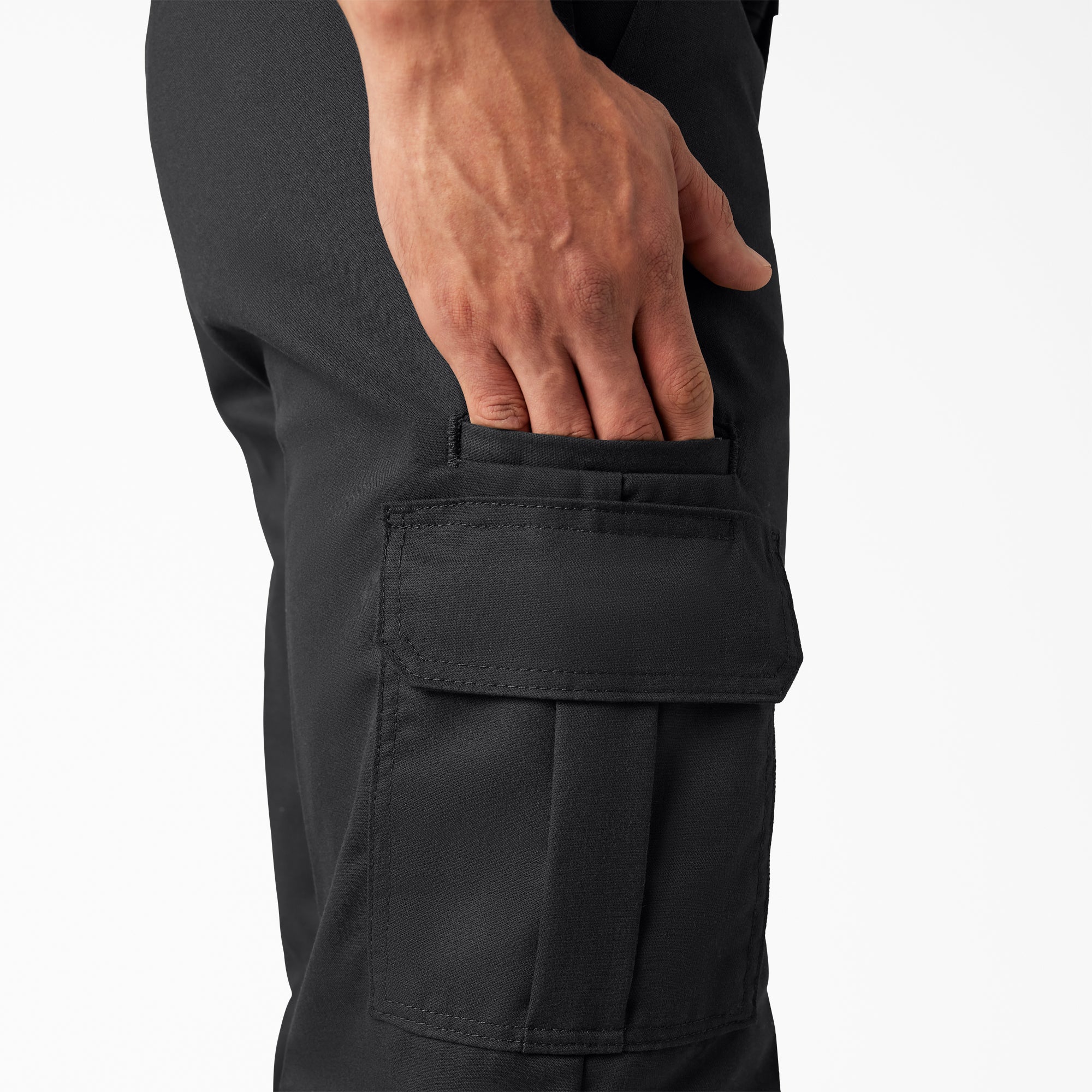 "FLEX Relaxed Fit Cargo Pants"