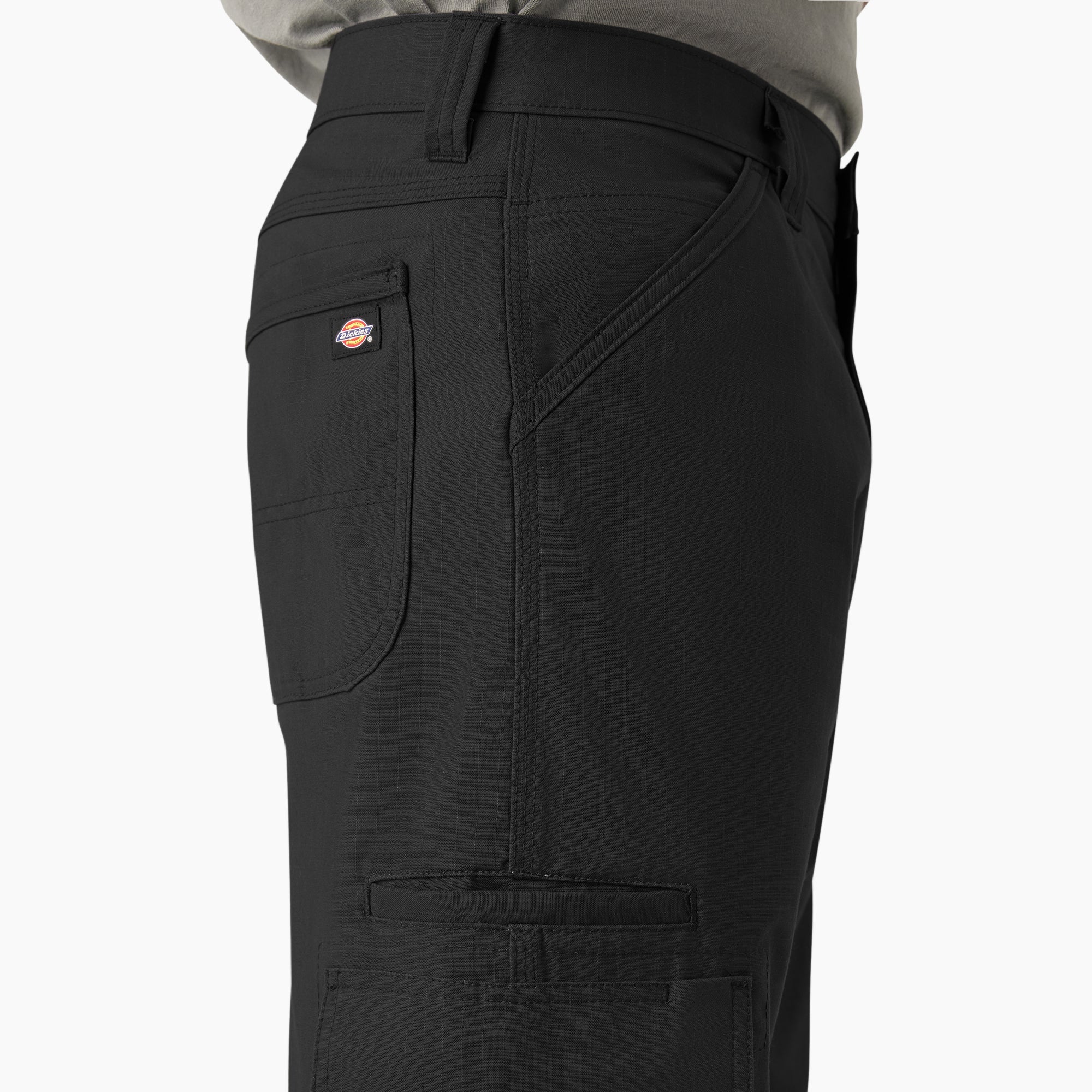 "FLEX DuraTech Relaxed Fit Ripstop Cargo Pants"