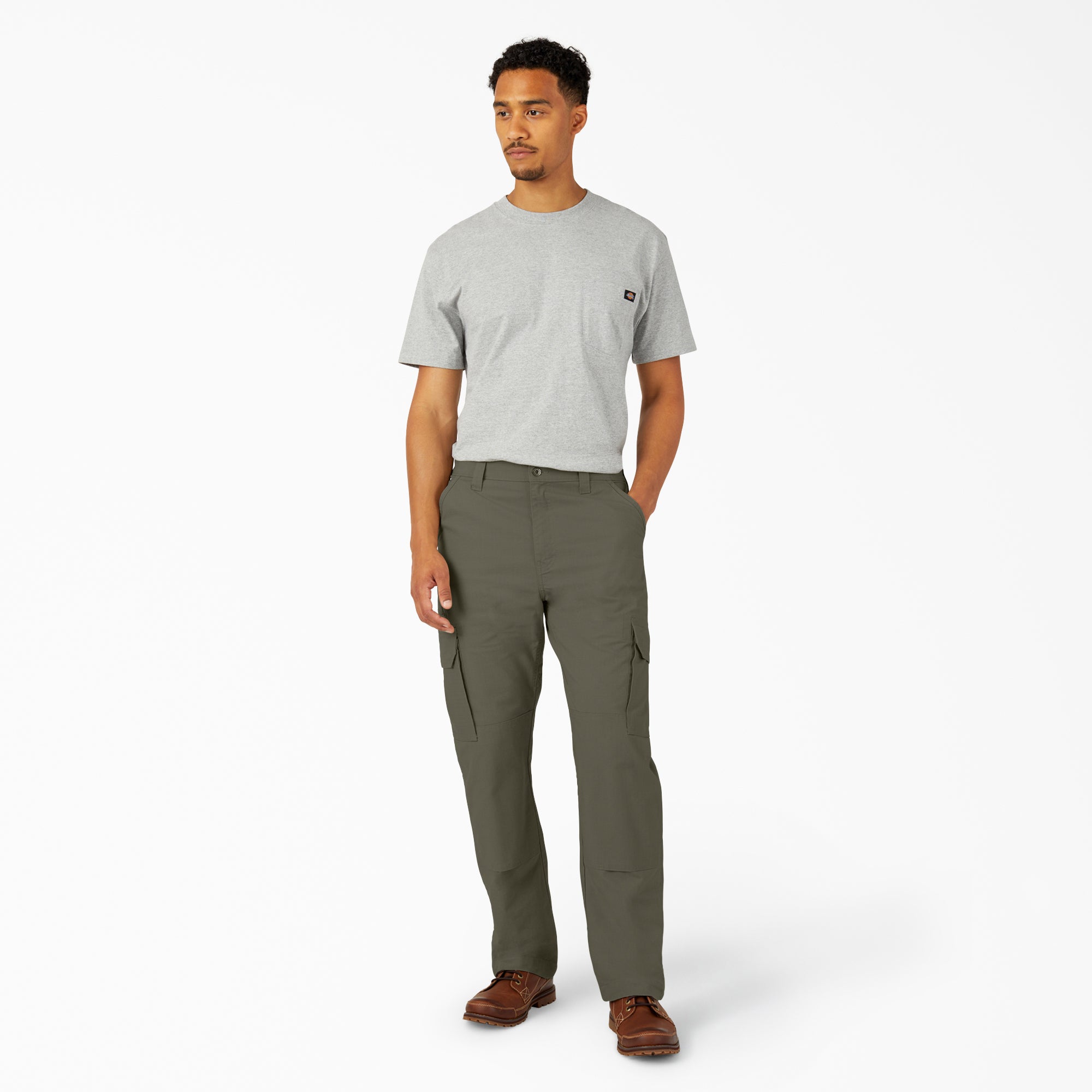 "FLEX DuraTech Relaxed Fit Ripstop Cargo Pants"