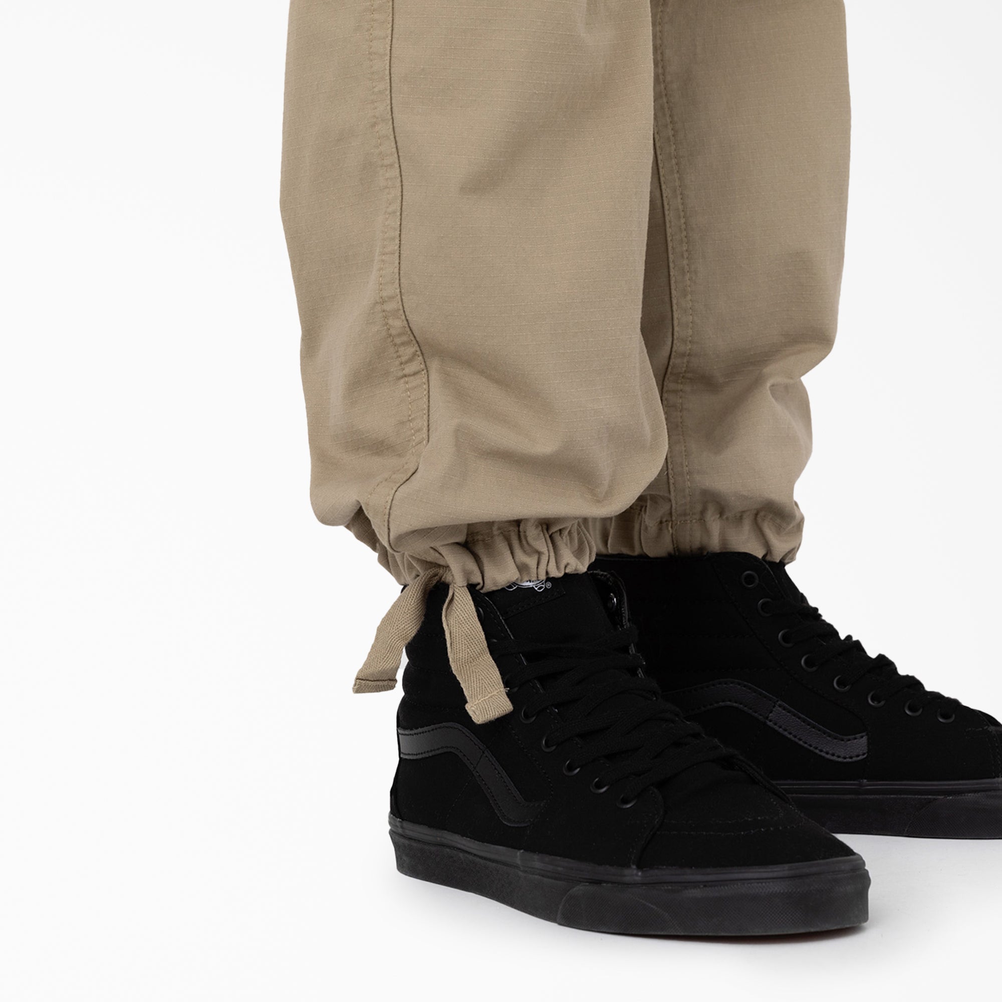 "Eagle Bend Relaxed Fit Double Knee Cargo Pants"