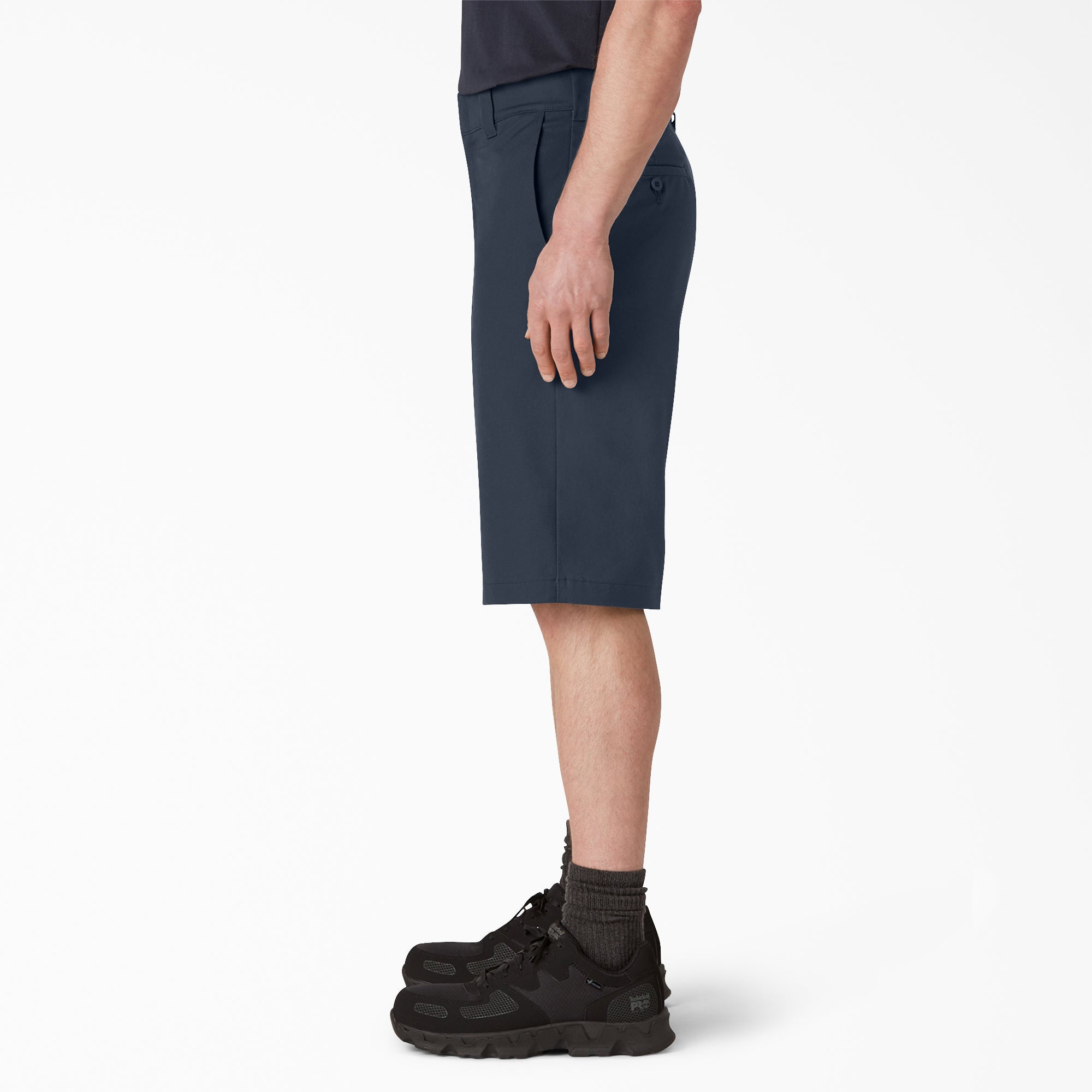 "FLEX Cooling Active Waist Regular Fit Shorts, 13"""