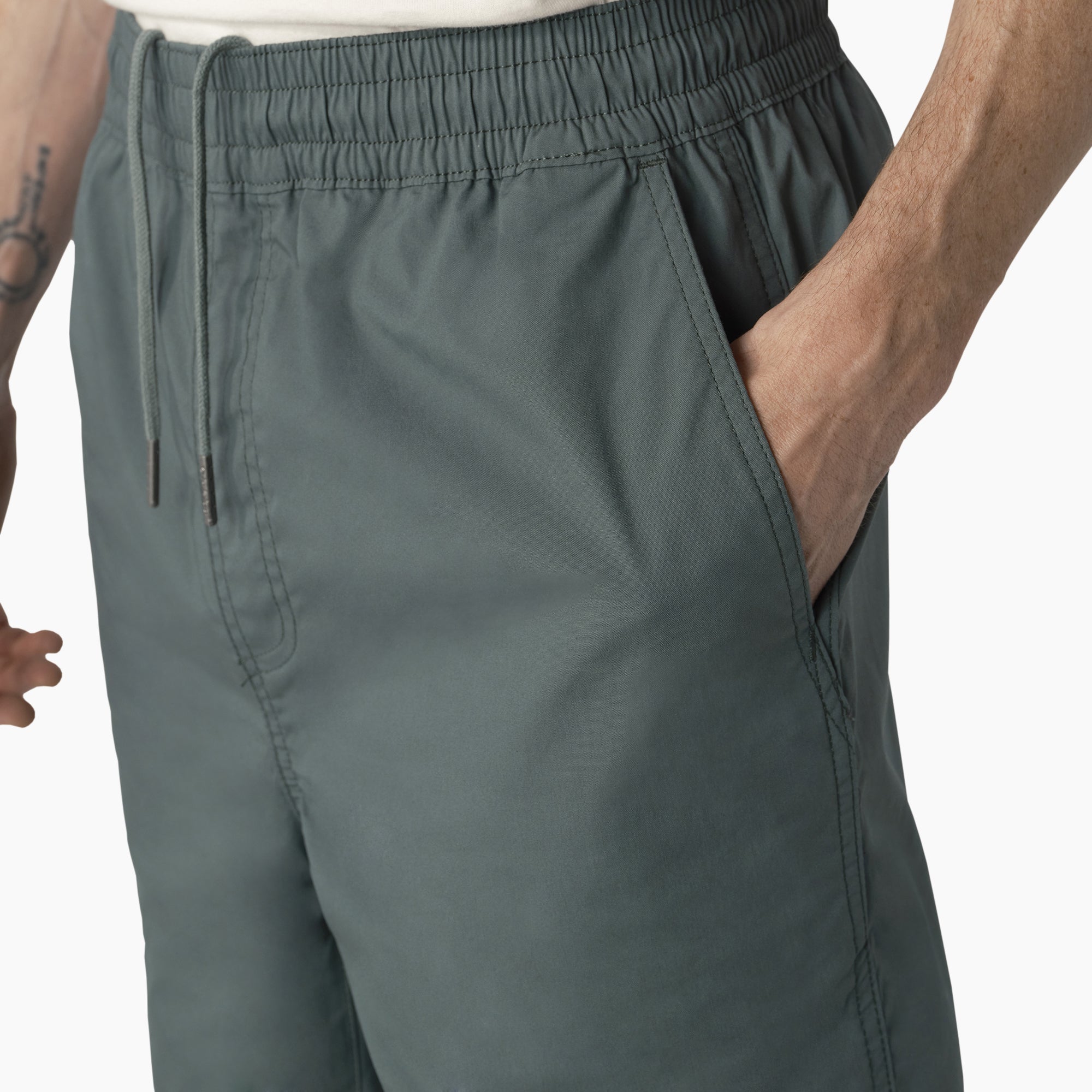 "Dickies Skateboarding Grants Pass Relaxed Fit Shorts, 9"""