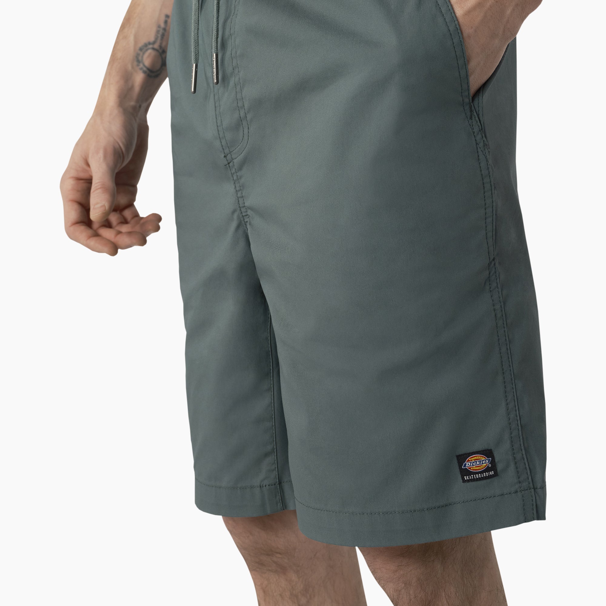 "Dickies Skateboarding Grants Pass Relaxed Fit Shorts, 9"""