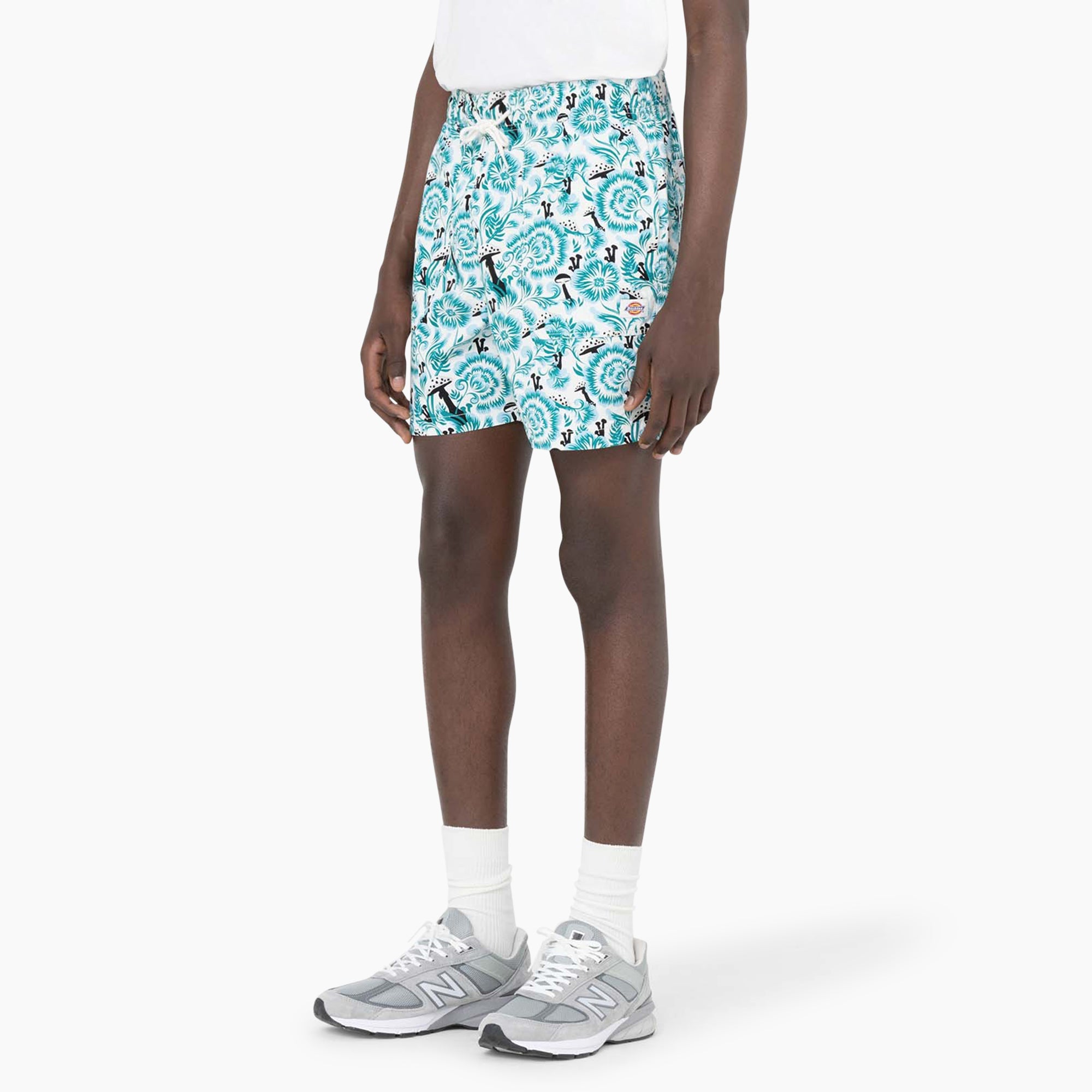 "Roseburg Relaxed Fit Shorts, 7"""