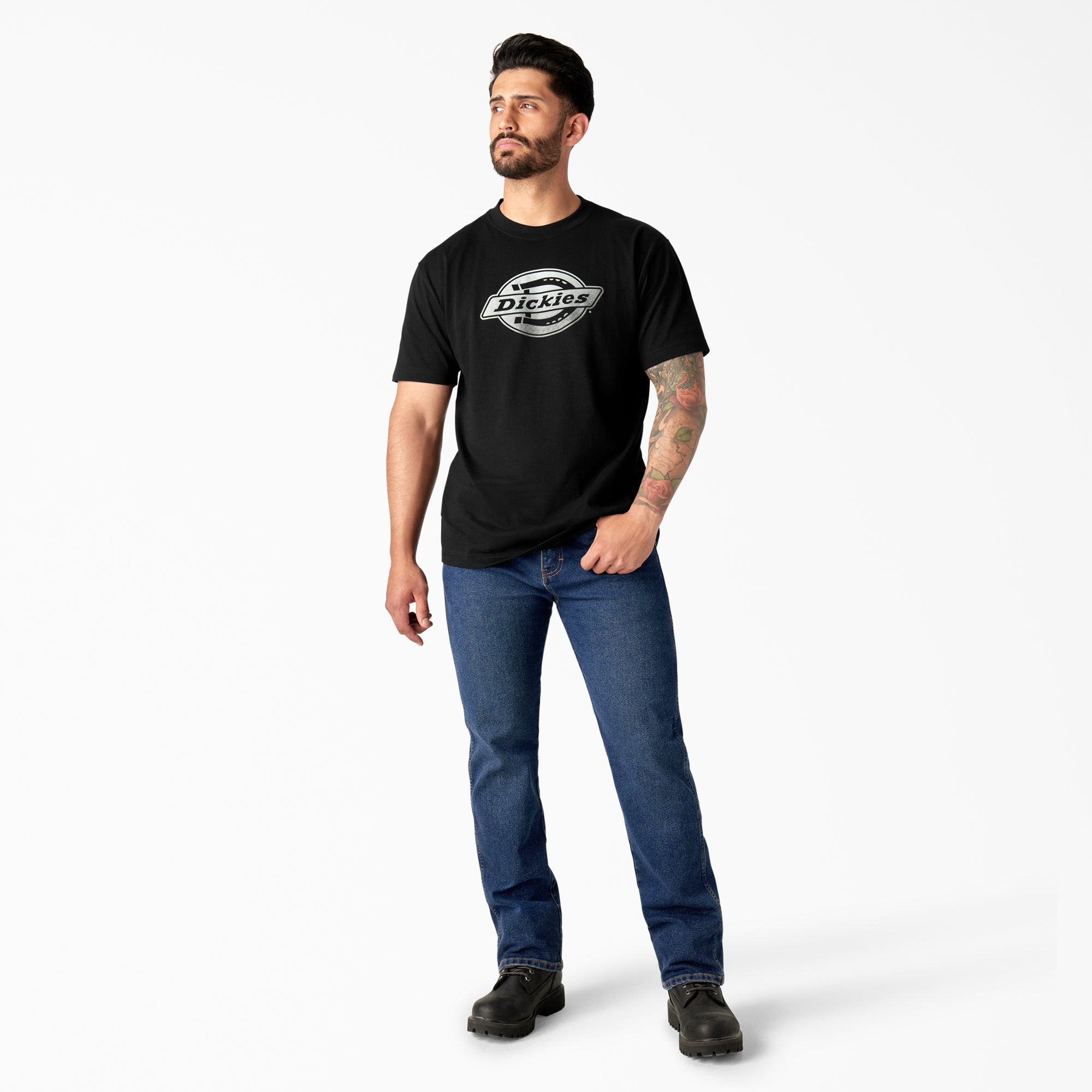 "Short Sleeve Logo Graphic T-Shirt"