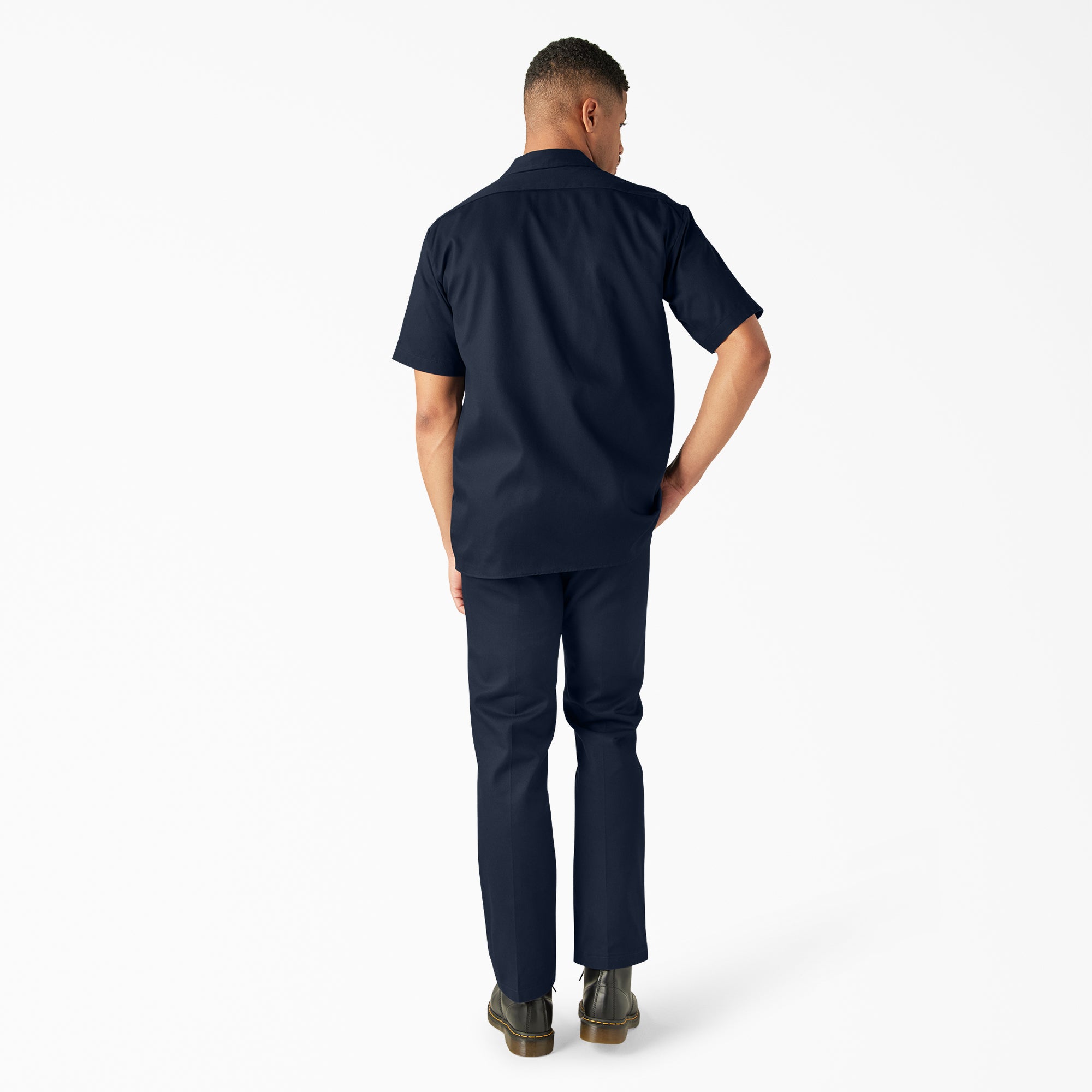 "FLEX Relaxed Fit Short Sleeve Work Shirt"