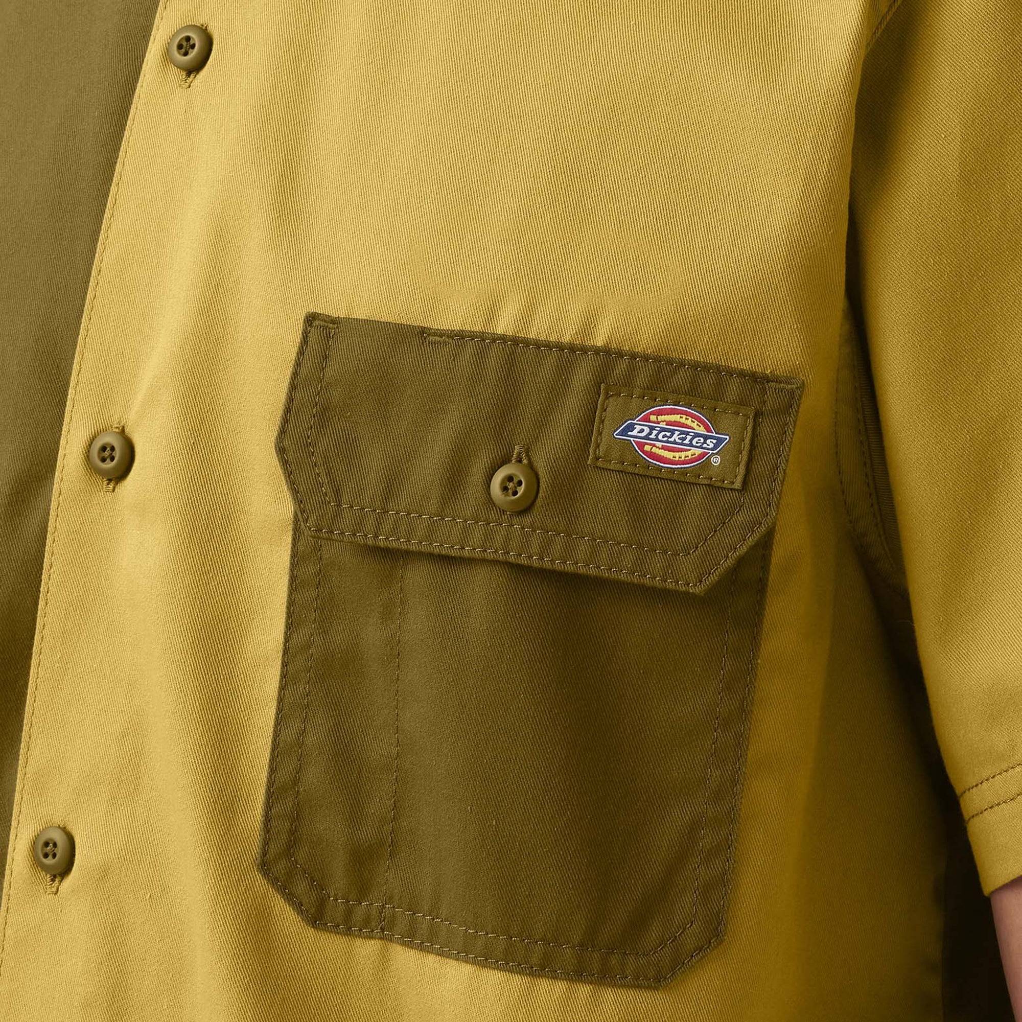 "Twill Button-Up Short Sleeve Work Shirt"