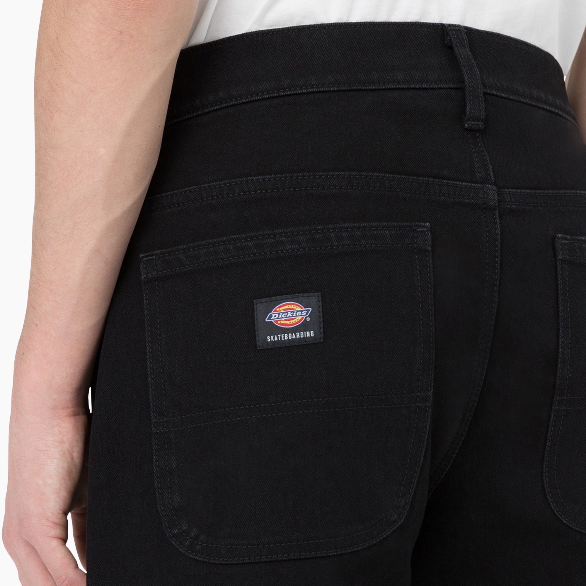 "Dickies Skateboarding Wingville Loose Fit Jeans"