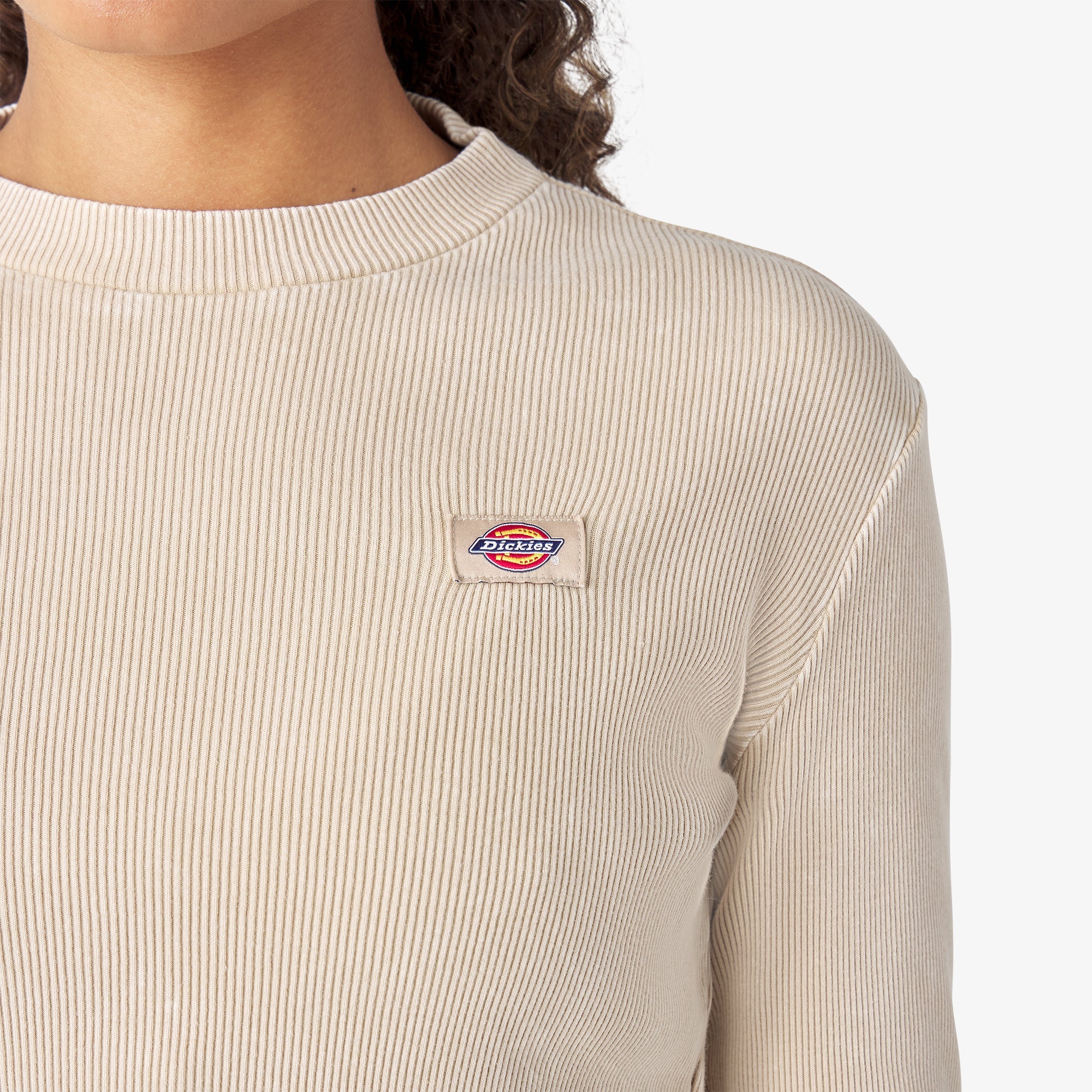 "Women's Newington Long Sleeve T-Shirt"
