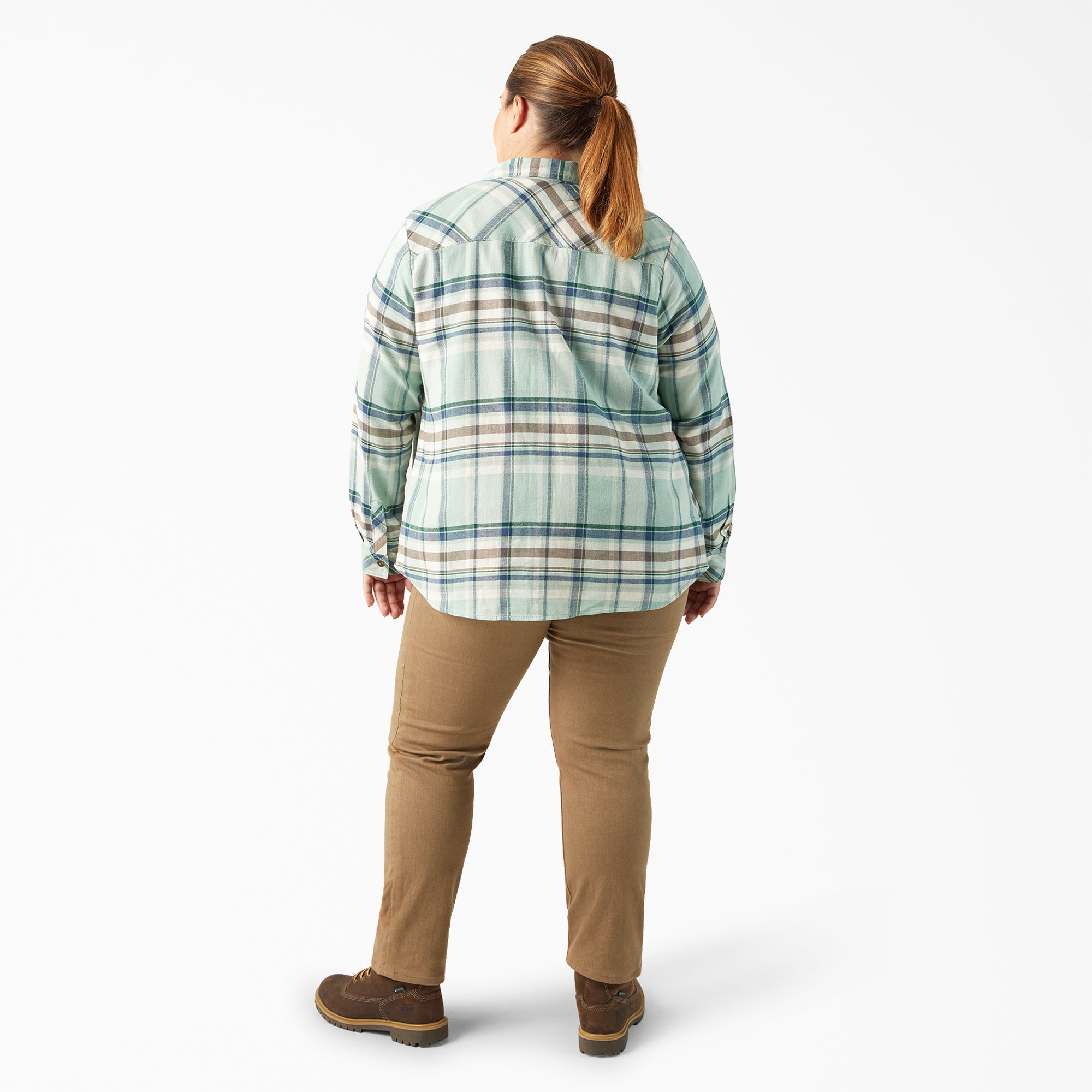 "Women's Plus Long Sleeve Plaid Flannel Shirt"