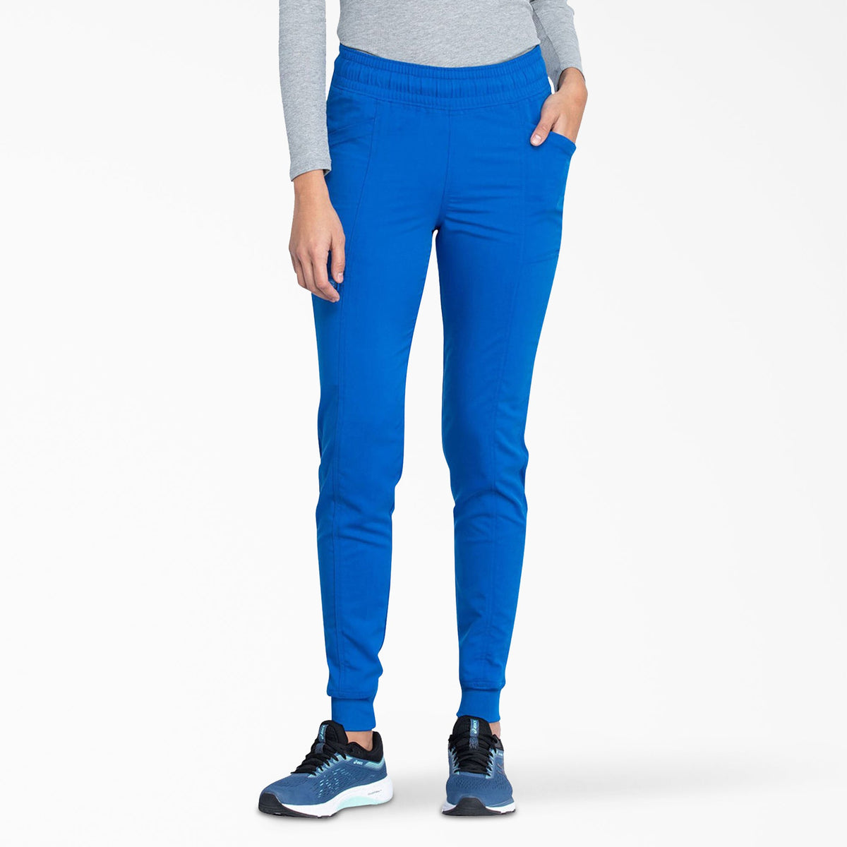 "Women's Balance Jogger Scrub Pants"