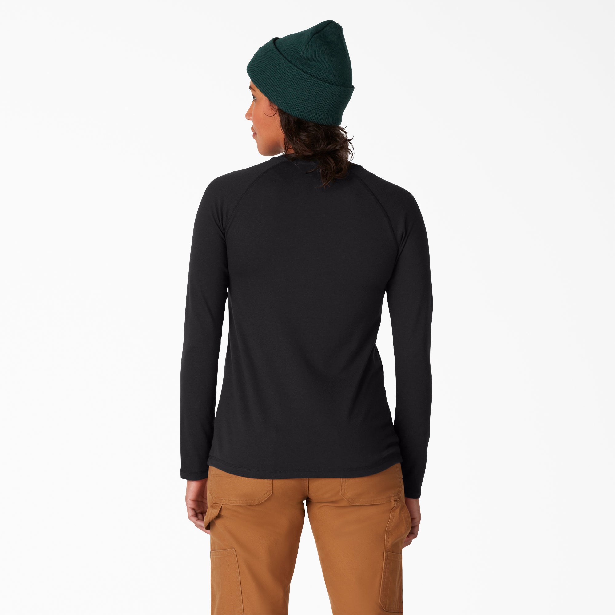 "Women's Cooling Long Sleeve Pocket T-Shirt"