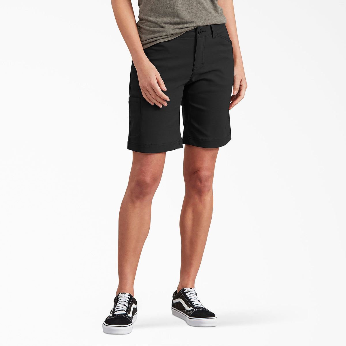 "Women's Cooling Relaxed Fit Shorts, 9"""
