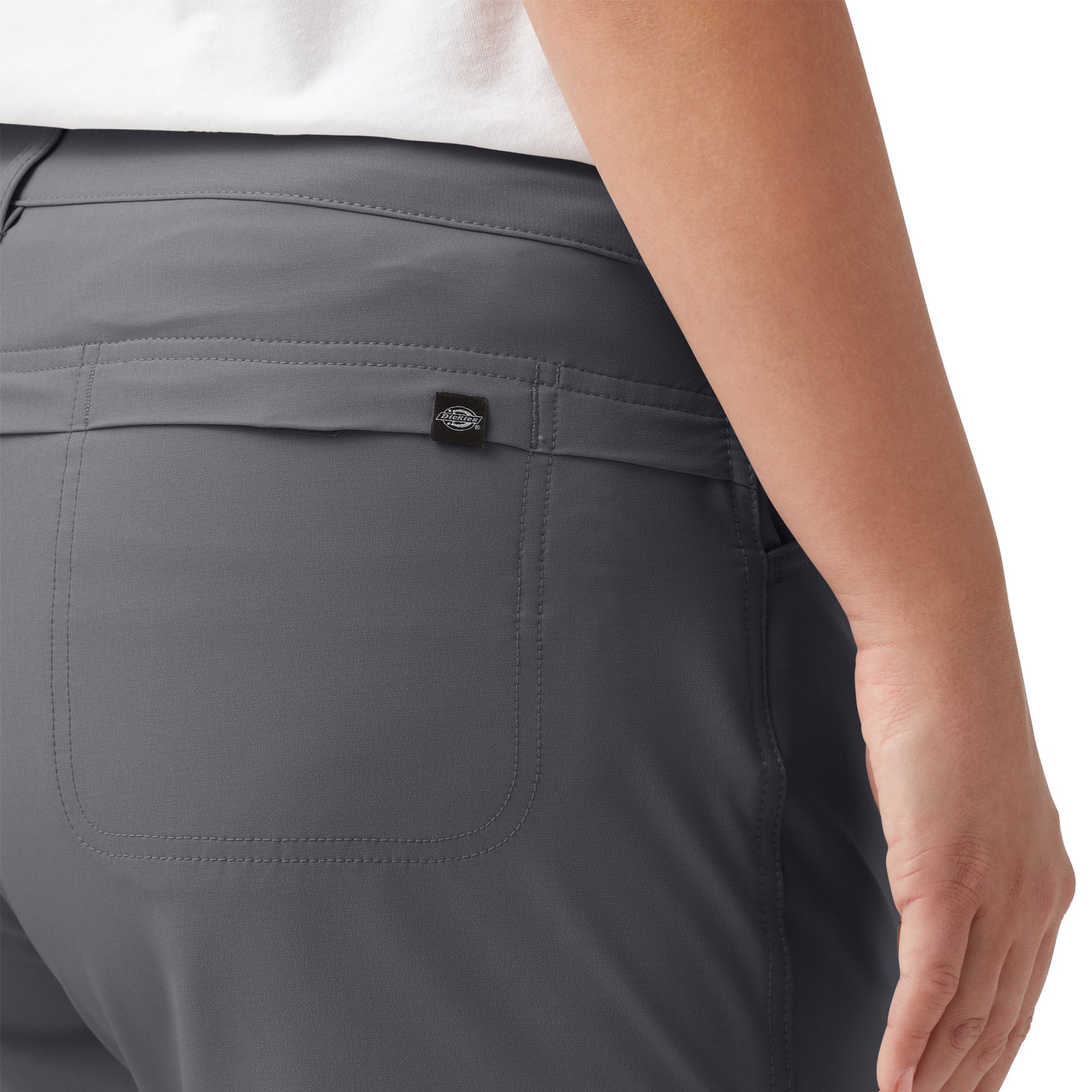 "Women's Plus Cooling Relaxed Fit Shorts, 9"""