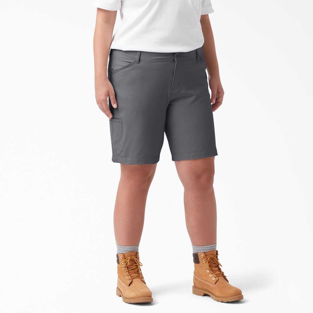 "Women's Plus Cooling Relaxed Fit Shorts, 9"""