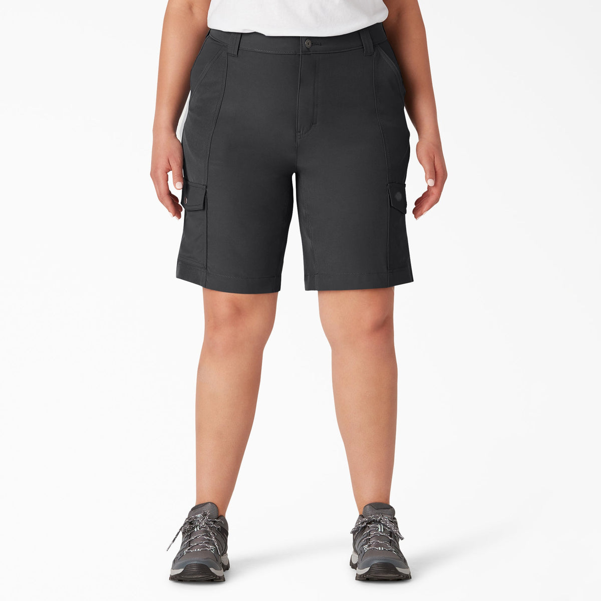 "Women's Plus Cooling Slim Fit Cargo Shorts, 10"""