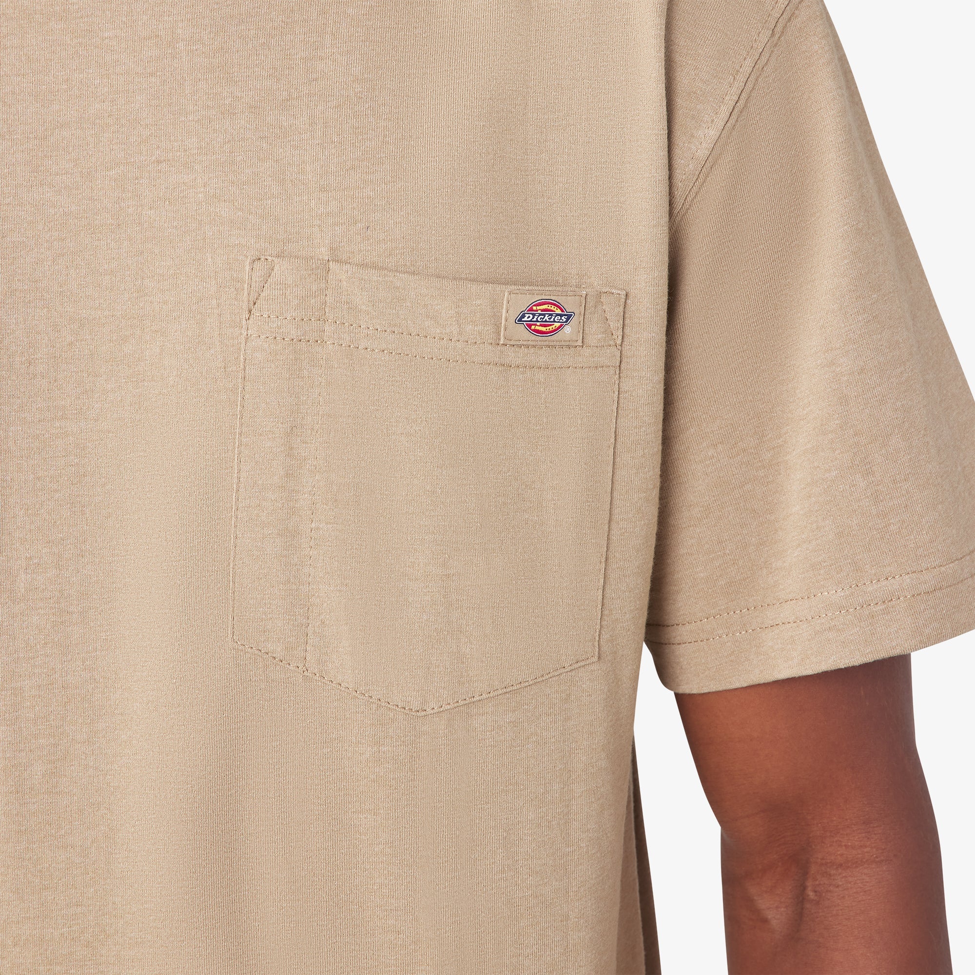 "Heavyweight Heathered Short Sleeve Pocket T-Shirt"